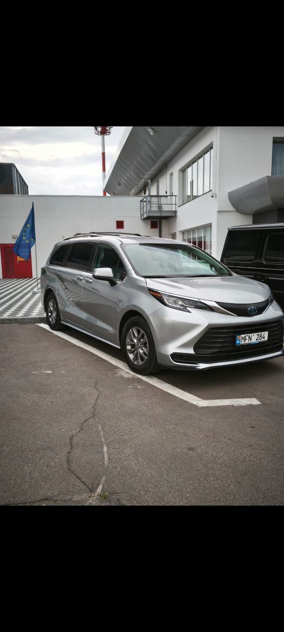 Автомобиль